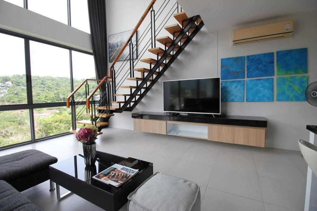 Beautiful Penthouse Apartment With Mountain Views Kamala Beach Exterior foto